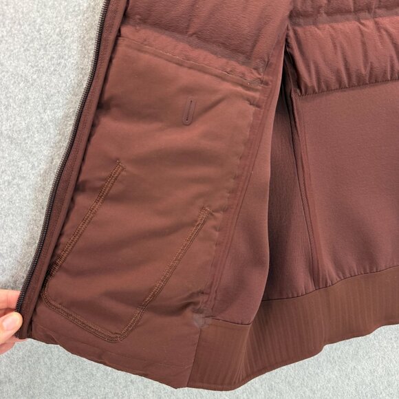 Lululemon‎ Womens Size 8 Puffer Vest Dark Cedar Brown Nylon Goose Down & Around - Picture 7 of 15